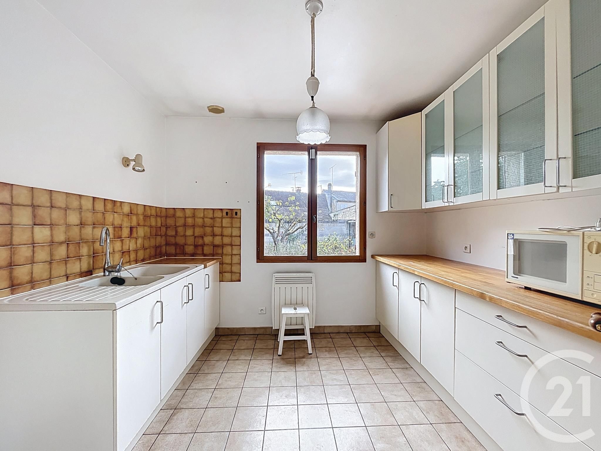 maison à vendre - 5 pièces - 120.0 m2 - COMPIEGNE - Miniature 4