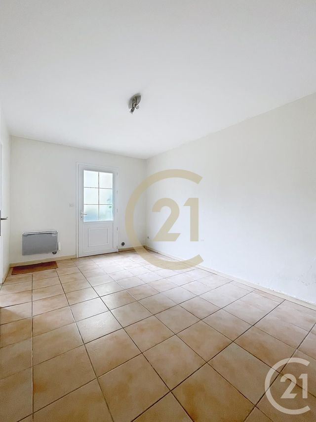 Appartement F3 à louer - 4 pièces - 87.73 m2 - PIERREFONDS - 60 - PICARDIE - Century 21 Infinity