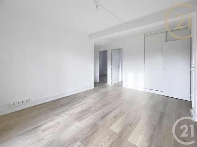 Appartement F3 à louer - 3 pièces - 52.45 m2 - BETHISY ST PIERRE - 60 - PICARDIE - Century 21 Infinity