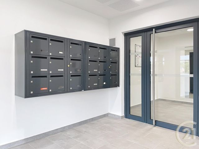 Appartement F2 à vendre - 2 pièces - 36.24 m2 - COMPIEGNE - 60 - PICARDIE - Century 21 Infinity