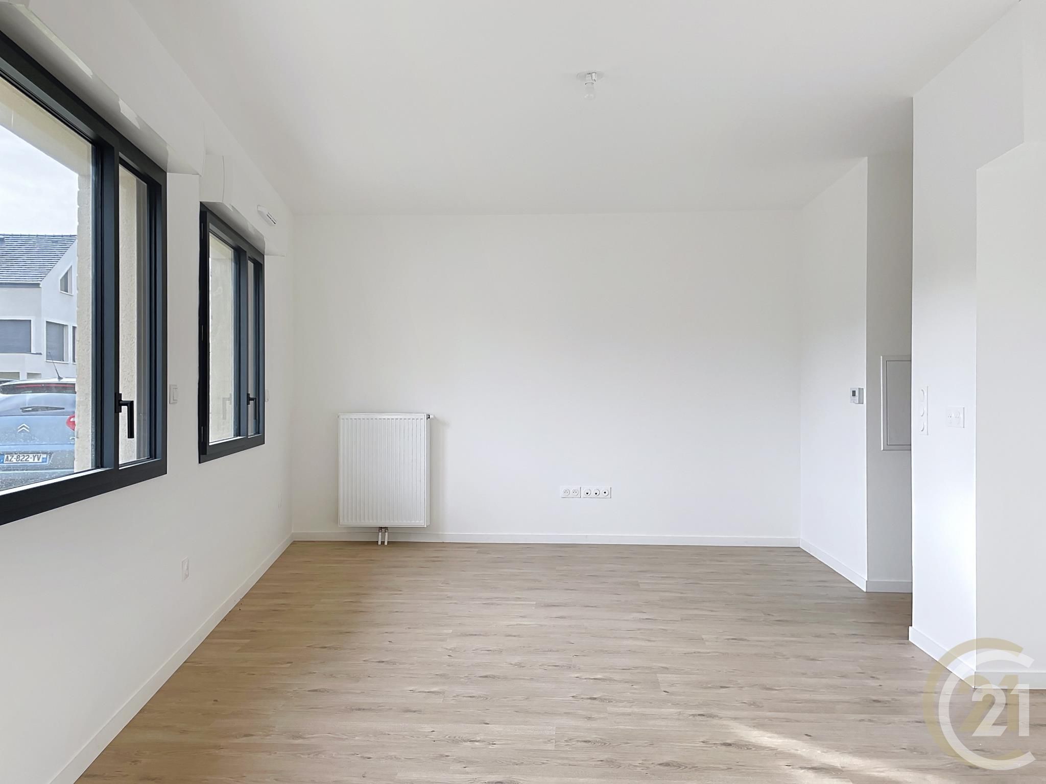 Appartement F2 à vendre - 2 pièces - 45.11 m2 - COMPIEGNE - Miniature 4
