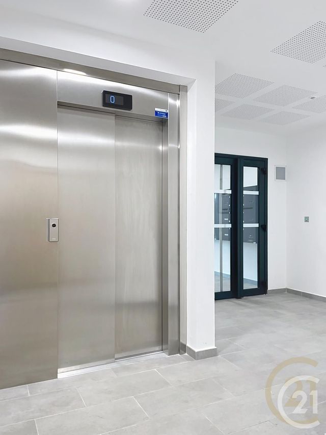 Appartement F2 à vendre - 2 pièces - 45.11 m2 - COMPIEGNE - 60 - PICARDIE - Century 21 Infinity