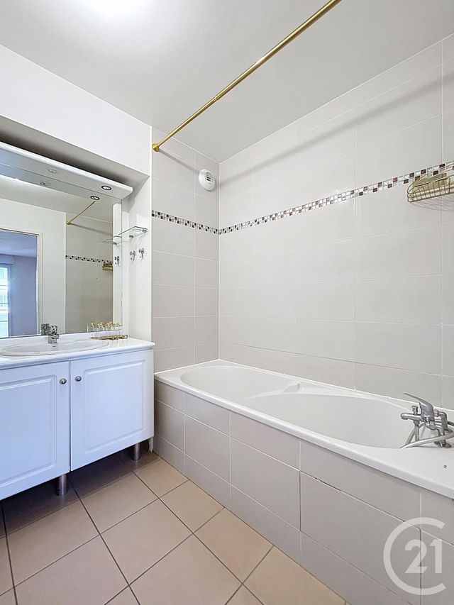 Appartement T2 à vendre - 2 pièces - 49.34 m2 - COMPIEGNE - 60 - PICARDIE - Century 21 Infinity