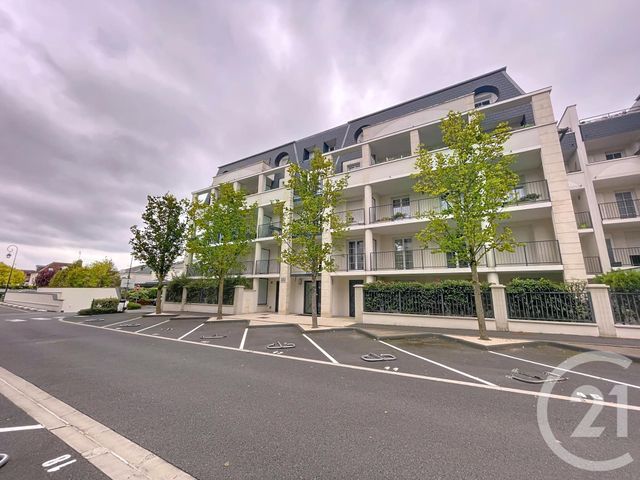 Afficher la photo en grand Appartement T2 à vendre - 2 pièces - 49.34 m2 - COMPIEGNE - 60 - PICARDIE - Century 21 Infinity