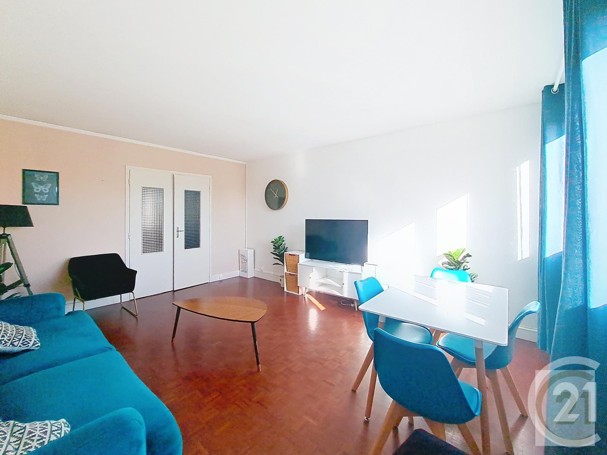 Appartement F4 à louer - 4 pièces - 84.0 m2 - COMPIEGNE - Miniature 2
