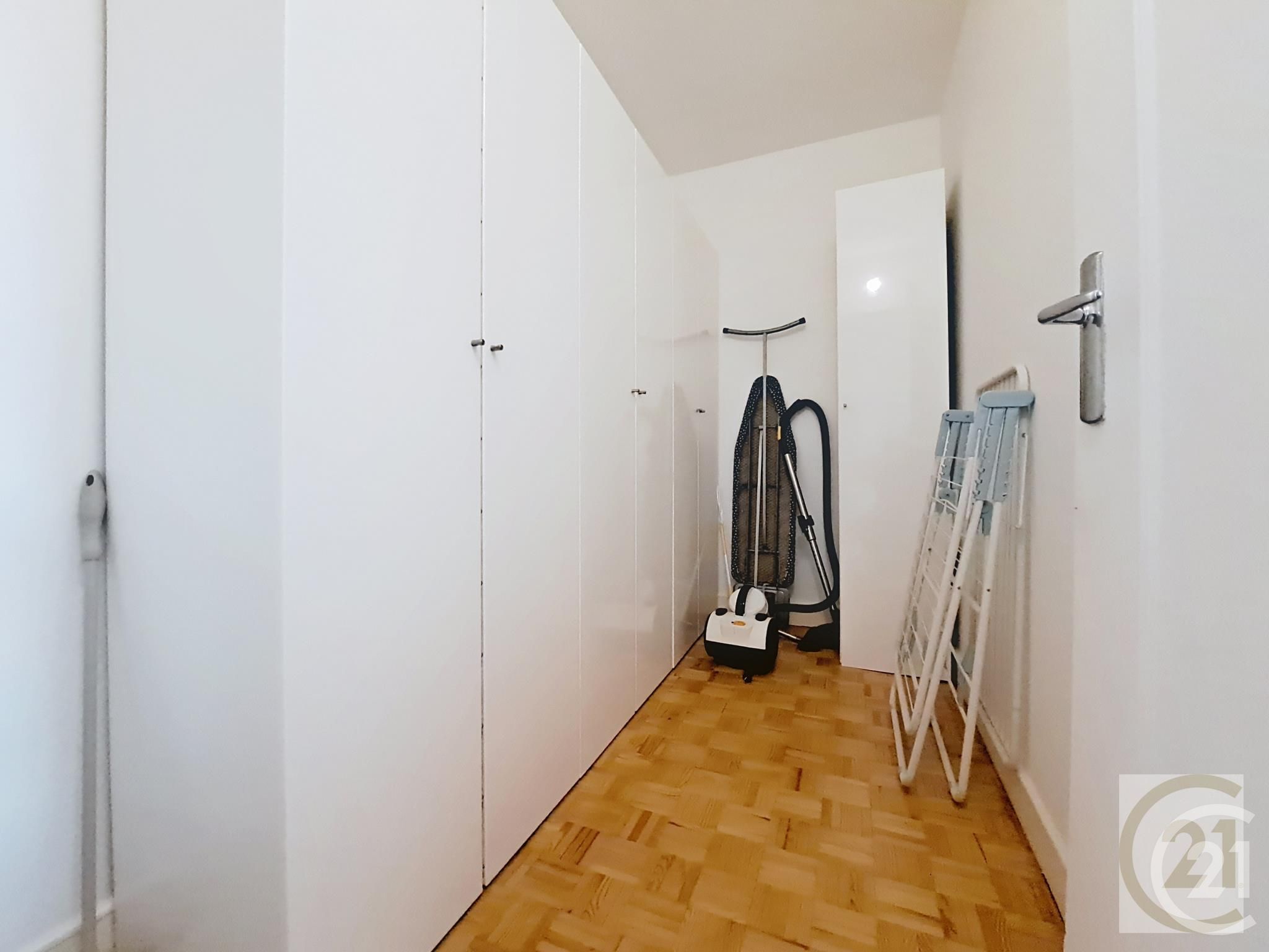 Appartement F4 à louer - 4 pièces - 84.0 m2 - COMPIEGNE - Miniature 11