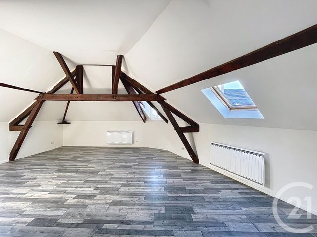 Afficher la photo en grand Appartement à vendre - 2 pièces - 46.18 m2 - COMPIEGNE - 60 - PICARDIE - Century 21 Infinity