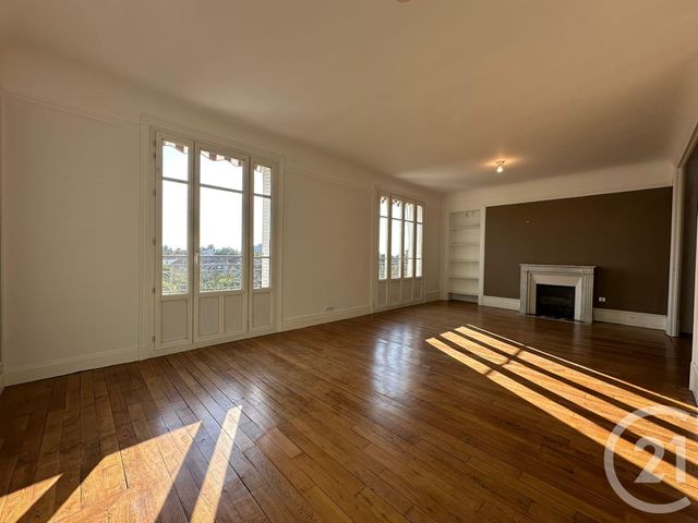 Appartement F5 à louer - 4 pièces - 113.28 m2 - COMPIEGNE - 60 - PICARDIE - Century 21 Infinity