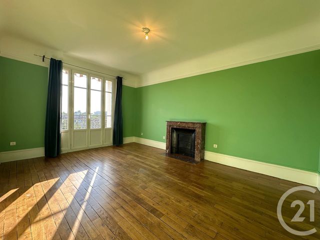 Appartement F5 à louer - 4 pièces - 113.28 m2 - COMPIEGNE - 60 - PICARDIE - Century 21 Infinity