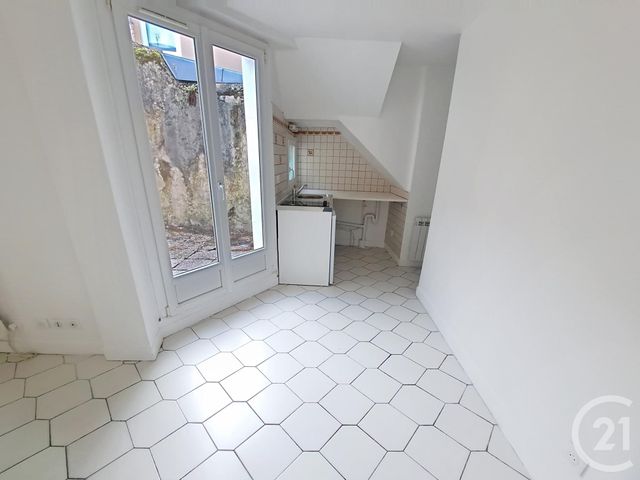 Appartement F1 à louer - 1 pièce - 18.58 m2 - COMPIEGNE - 60 - PICARDIE - Century 21 Infinity