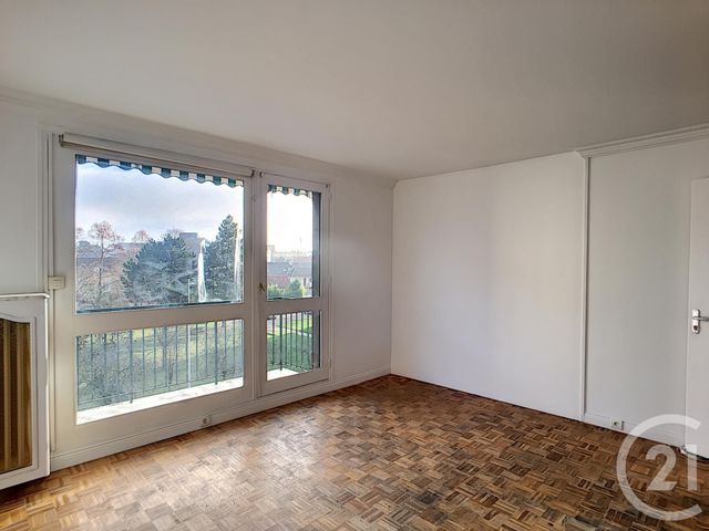 Appartement T4 à vendre - 4 pièces - 72.0 m2 - COMPIEGNE - 60 - PICARDIE - Century 21 Infinity