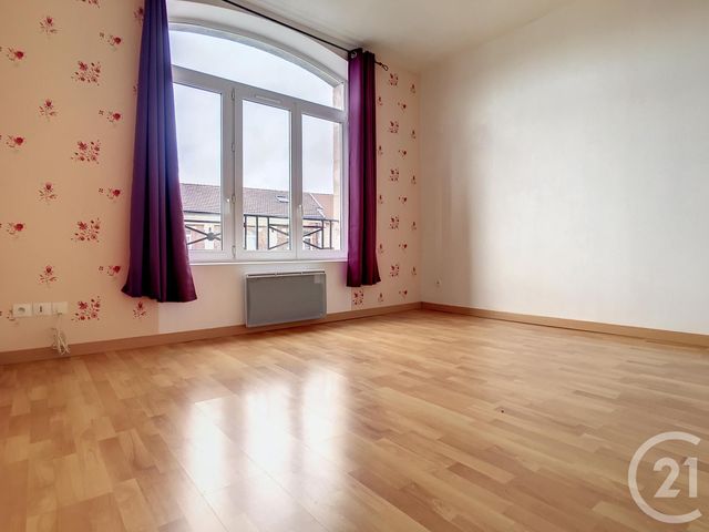 Appartement F4 à louer - 4 pièces - 71.81 m2 - BETHISY ST PIERRE - 60 - PICARDIE - Century 21 Infinity