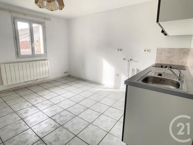 Appartement F2 à louer - 2 pièces - 38.2 m2 - MONCHY HUMIERES - 60 - PICARDIE - Century 21 Infinity