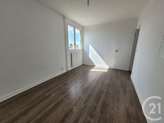 Afficher la photo en grand Appartement F5 à vendre - 5 pièces - 97.94 m2 - COMPIEGNE - 60 - PICARDIE - Century 21 Infinity