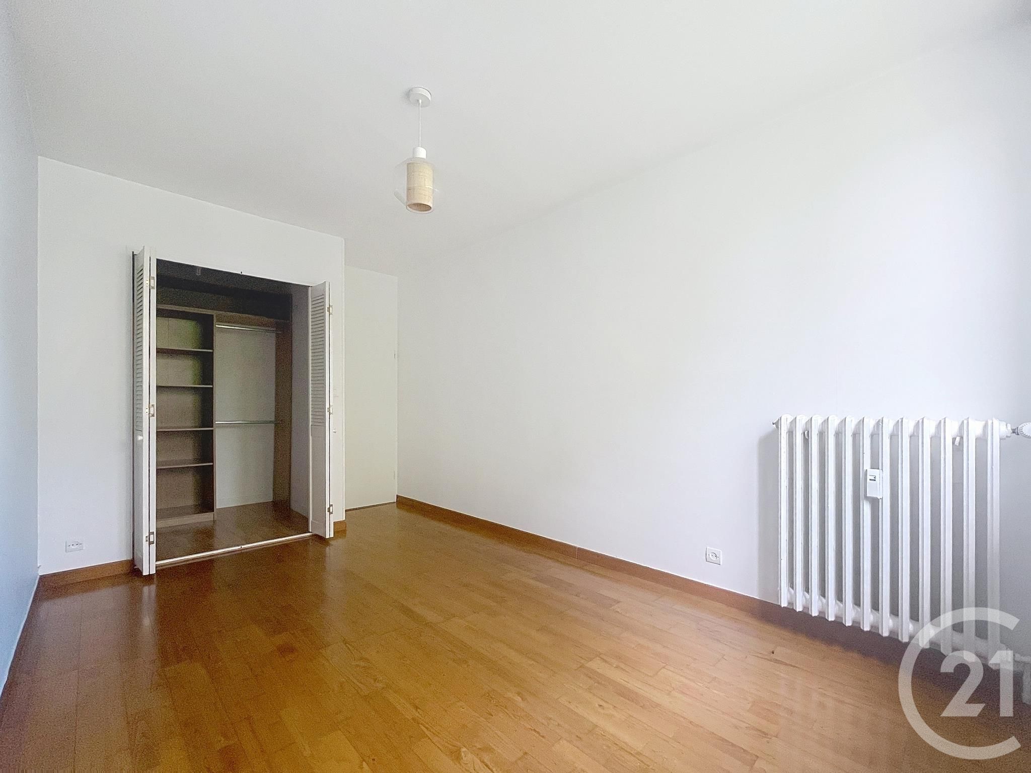 Appartement T4 à vendre - 4 pièces - 74.87 m2 - COMPIEGNE - Miniature 6