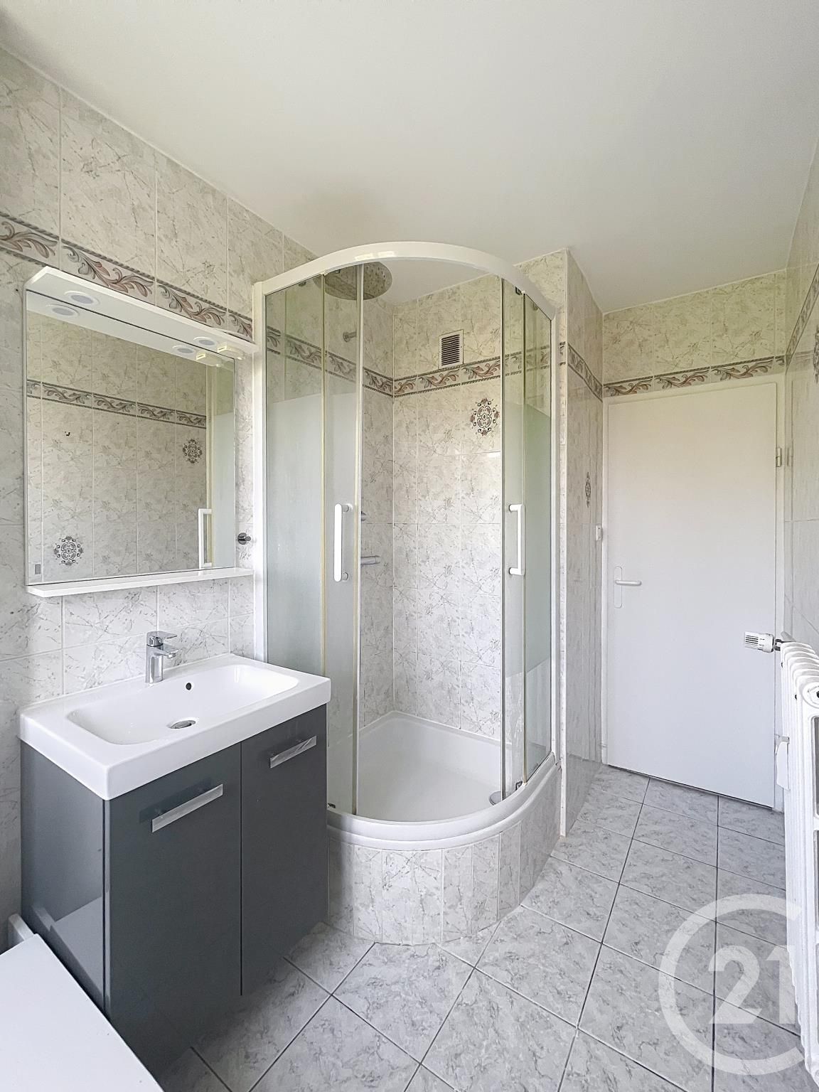 Appartement T4 à vendre - 4 pièces - 74.87 m2 - COMPIEGNE - Miniature 7