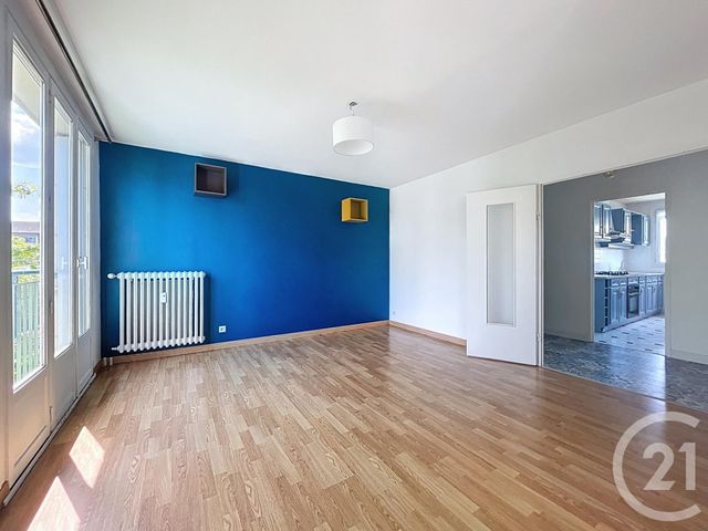 Appartement T4 à vendre - 4 pièces - 74.87 m2 - COMPIEGNE - 60 - PICARDIE - Century 21 Infinity