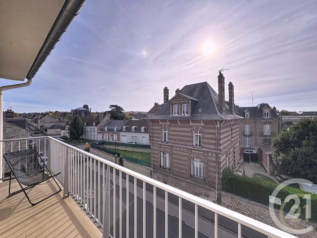 Afficher la photo en grand Appartement F3 à vendre - 3 pièces - 70.0 m2 - COMPIEGNE - 60 - PICARDIE - Century 21 Infinity