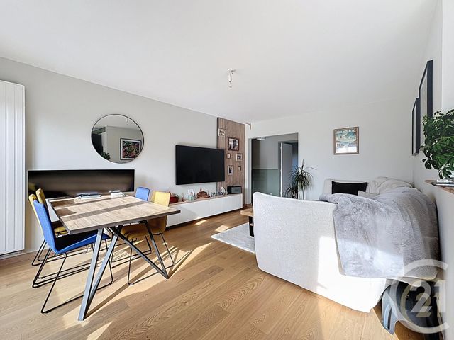 Afficher la photo en grand Appartement F3 à vendre - 3 pièces - 70.0 m2 - COMPIEGNE - 60 - PICARDIE - Century 21 Infinity