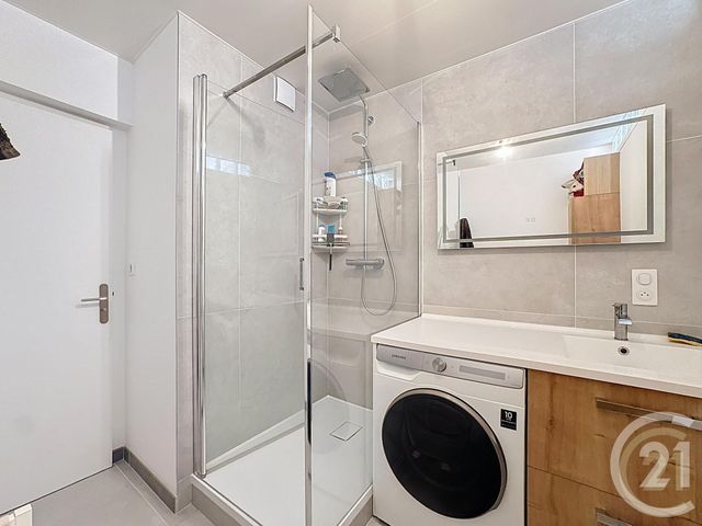 Afficher la photo en grand Appartement F3 à vendre - 3 pièces - 70.0 m2 - COMPIEGNE - 60 - PICARDIE - Century 21 Infinity