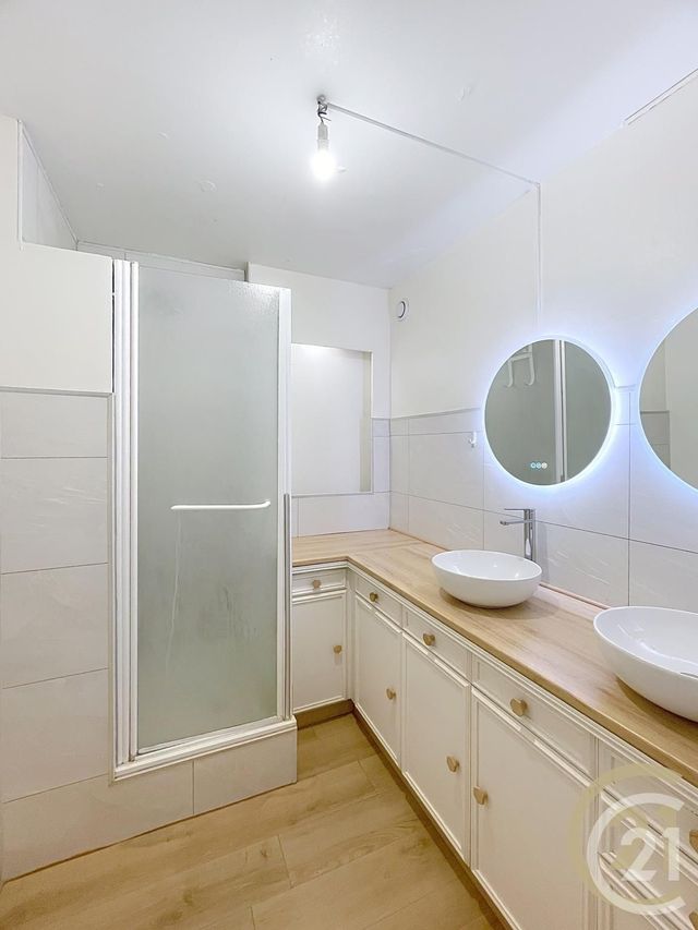 Afficher la photo en grand Appartement F3 à louer - 3 pièces - 74.42 m2 - COMPIEGNE - 60 - PICARDIE - Century 21 Infinity