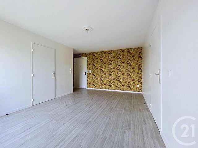 Appartement T2 à vendre - 2 pièces - 44.78 m2 - COMPIEGNE - 60 - PICARDIE - Century 21 Infinity