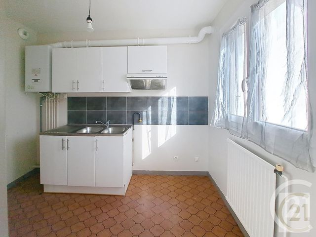 Afficher la photo en grand Appartement F2 à louer - 2 pièces - 52.38 m2 - COMPIEGNE - 60 - PICARDIE - Century 21 Infinity