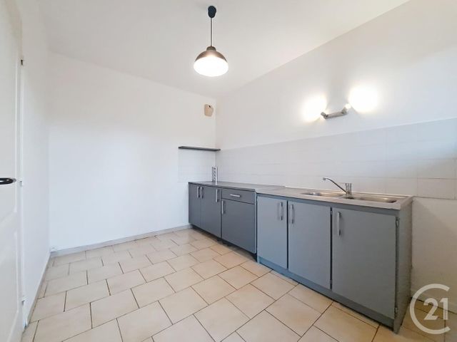 Appartement Studio à louer - 1 pièce - 47.32 m2 - COMPIEGNE - 60 - PICARDIE - Century 21 Infinity