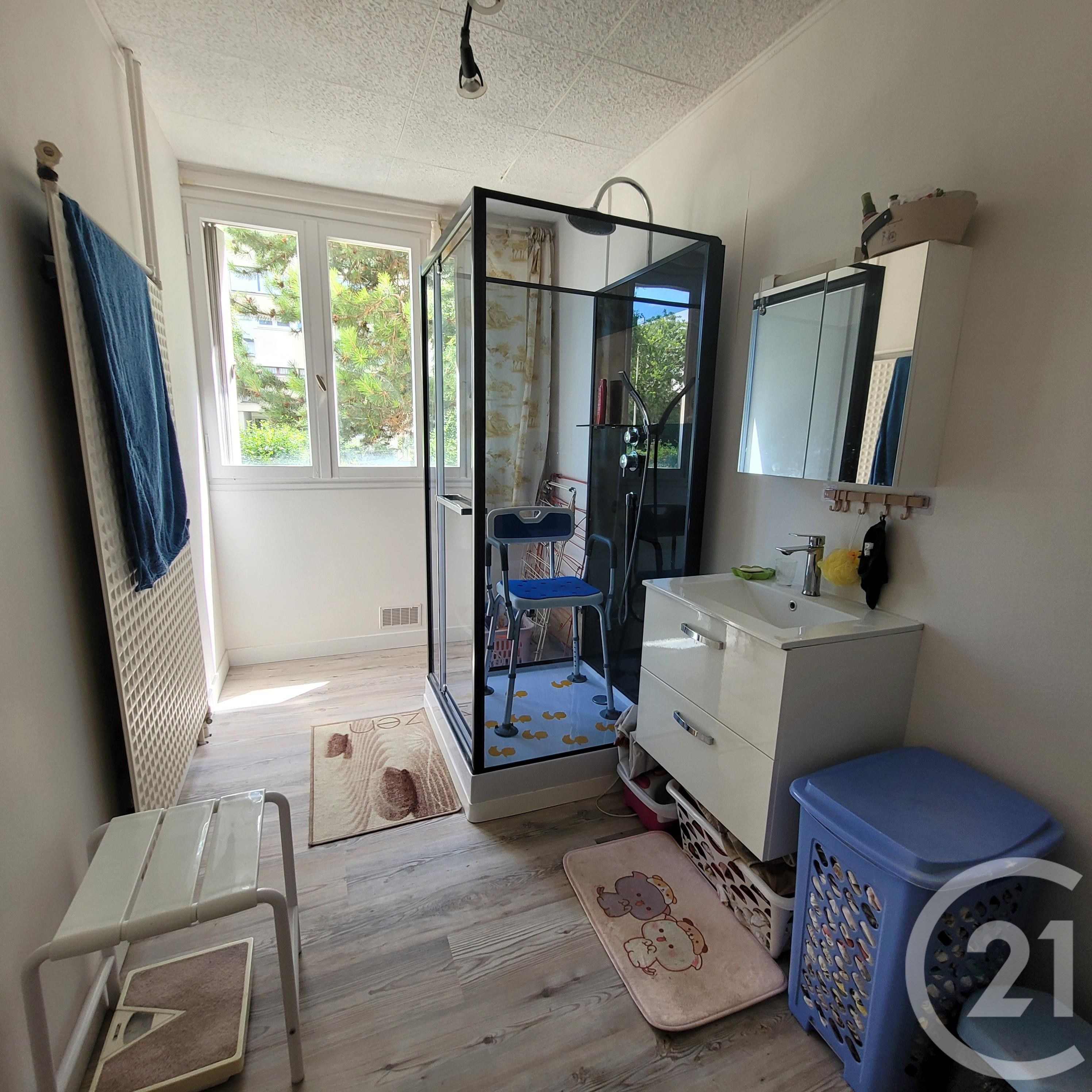 Appartement F3 à vendre - 3 pièces - 76.12 m2 - COMPIEGNE - Miniature 5