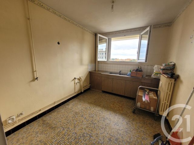 Appartement F5 à vendre - 5 pièces - 96.18 m2 - 60 - PICARDIE - Century 21 Infinity