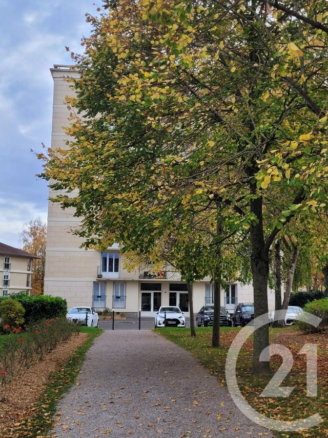 Appartement F5 à vendre - 5 pièces - 96.18 m2 - 60 - PICARDIE - Century 21 Infinity