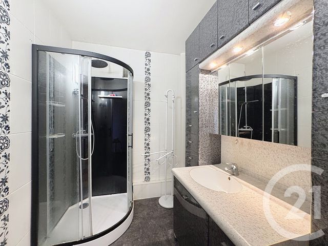 Appartement F5 à vendre - 5 pièces - 96.18 m2 - 60 - PICARDIE - Century 21 Infinity