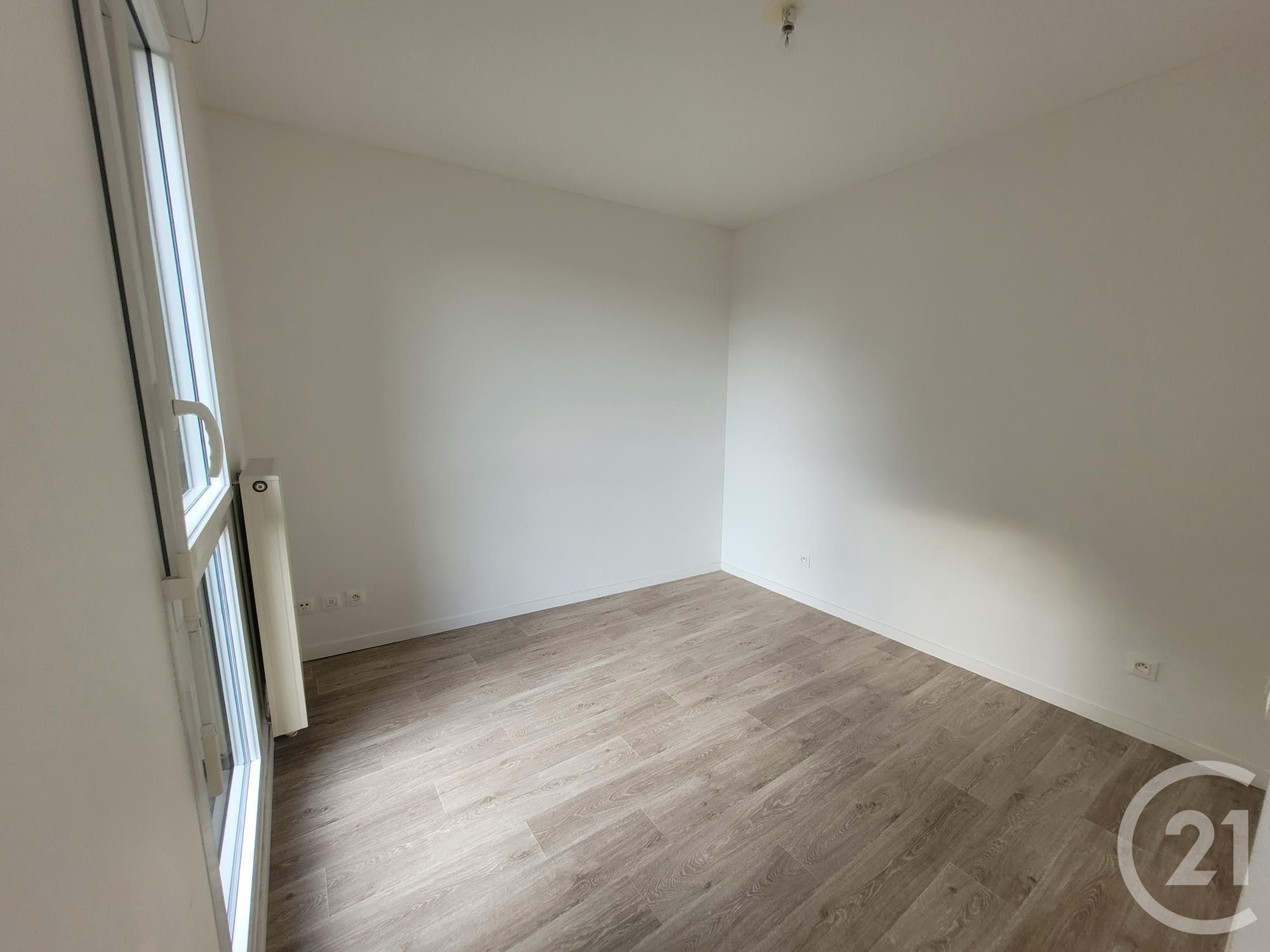 Appartement F2 à vendre - 2 pièces - 38.73 m2 - JAUX - Miniature 4