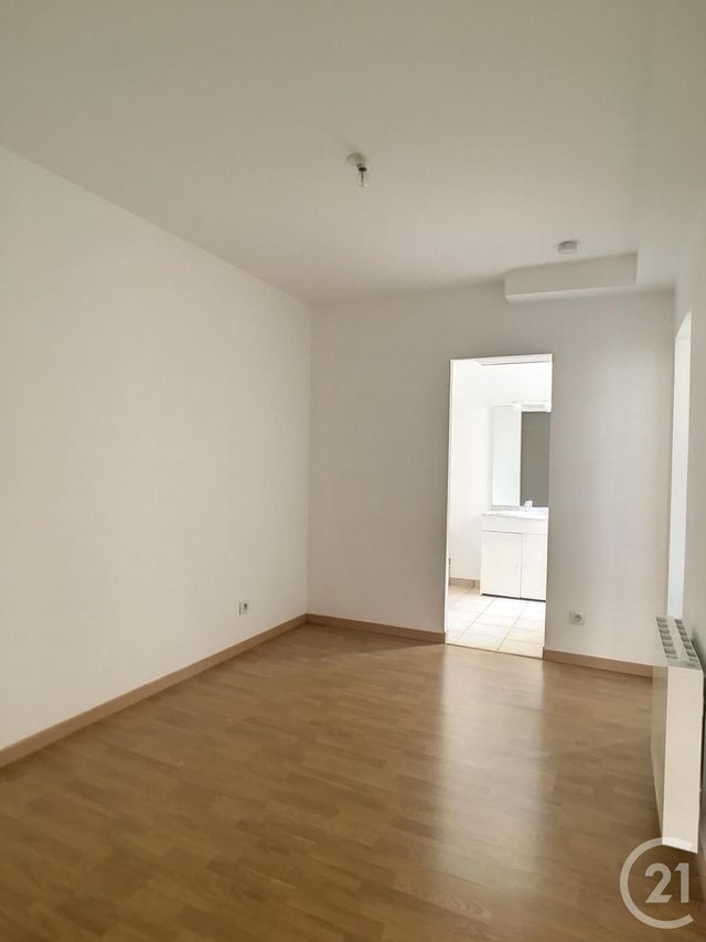 Afficher la photo en grand Appartement F2 à louer - 2 pièces - 34.17 m2 - COMPIEGNE - 60 - PICARDIE - Century 21 Infinity