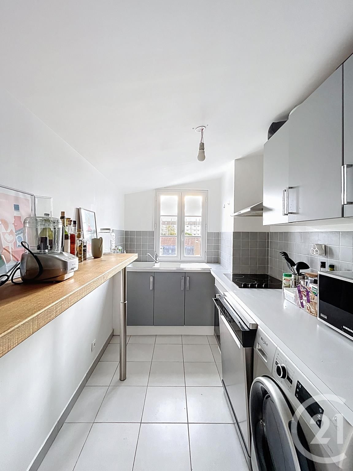 Appartement F2 à vendre - 2 pièces - 40.37 m2 - COMPIEGNE - Miniature 3