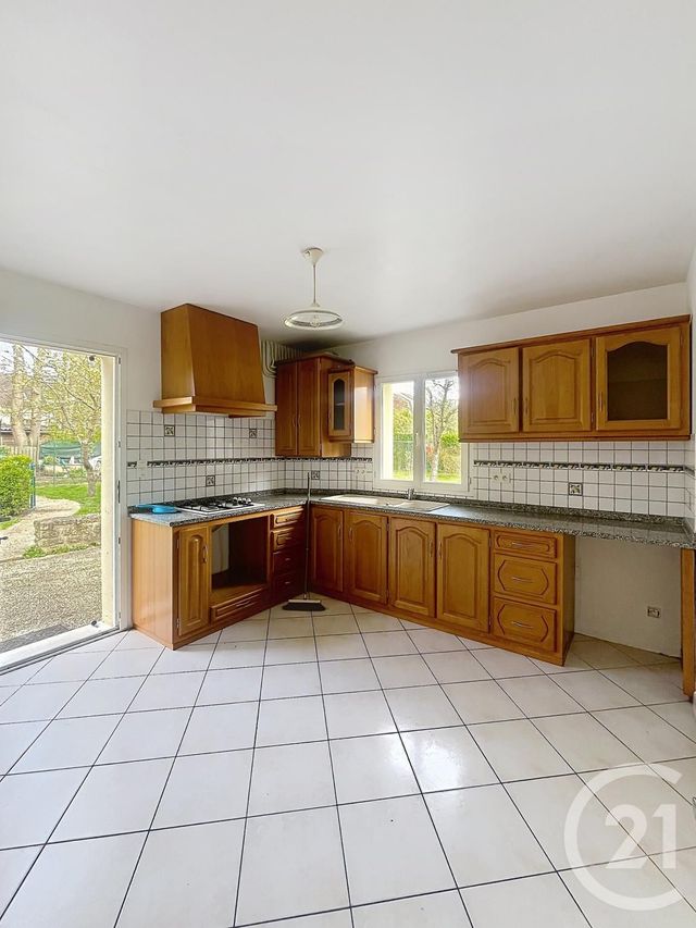 maison à louer - 5 pièces - 117.0 m2 - LACROIX ST OUEN - 60 - PICARDIE - Century 21 Infinity