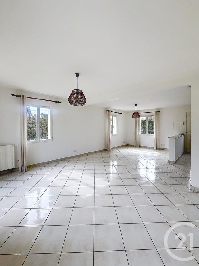 maison à louer - 5 pièces - 117.0 m2 - LACROIX ST OUEN - 60 - PICARDIE - Century 21 Infinity