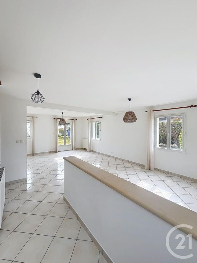 maison à louer - 5 pièces - 117.0 m2 - LACROIX ST OUEN - 60 - PICARDIE - Century 21 Infinity