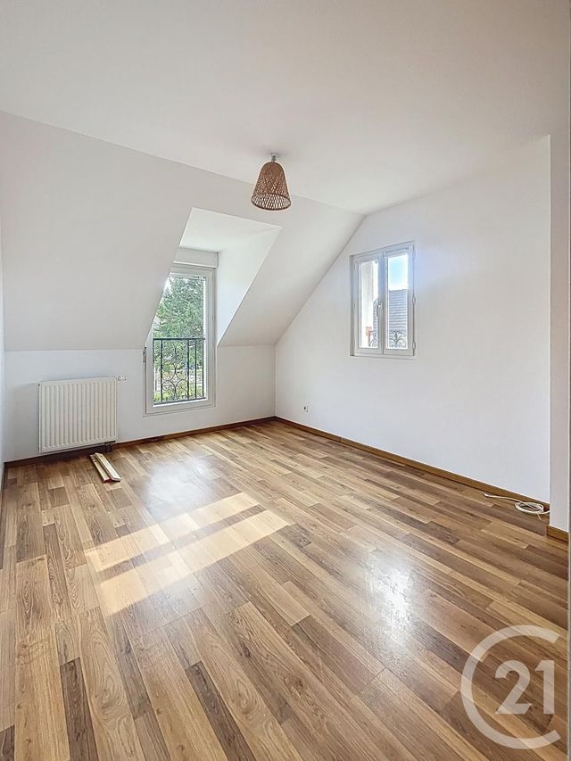 maison à louer - 5 pièces - 117.0 m2 - LACROIX ST OUEN - 60 - PICARDIE - Century 21 Infinity