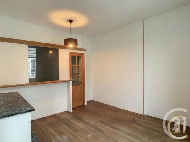 Appartement F2 à louer - 2 pièces - 41.32 m2 - COMPIEGNE - 60 - PICARDIE - Century 21 Infinity