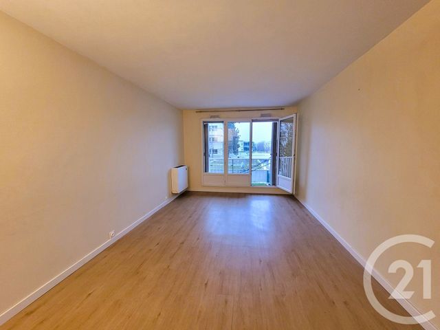 Appartement F4 à vendre - 4 pièces - 80.12 m2 - COMPIEGNE - 60 - PICARDIE - Century 21 Infinity