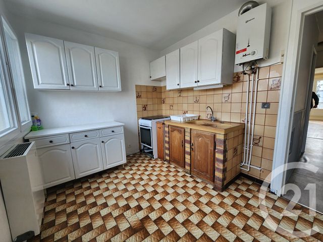 Appartement F4 à vendre - 4 pièces - 80.12 m2 - COMPIEGNE - 60 - PICARDIE - Century 21 Infinity