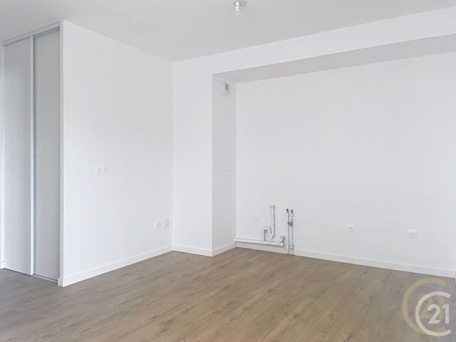 Appartement F3 à louer - 3 pièces - 62.0 m2 - COMPIEGNE - 60 - PICARDIE - Century 21 Infinity