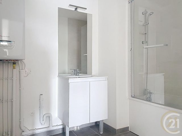 Appartement F3 à louer - 3 pièces - 62.0 m2 - COMPIEGNE - 60 - PICARDIE - Century 21 Infinity