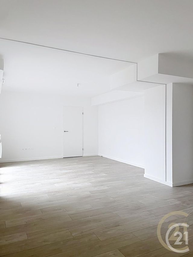 Appartement F4 à vendre - 4 pièces - 90.44 m2 - COMPIEGNE - 60 - PICARDIE - Century 21 Infinity