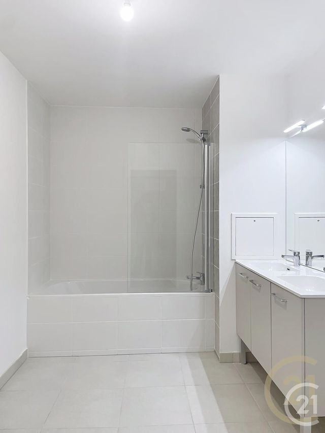 Appartement F4 à vendre - 4 pièces - 90.44 m2 - COMPIEGNE - 60 - PICARDIE - Century 21 Infinity