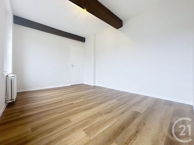 Appartement F4 à louer - 6 pièces - 95.29 m2 - LONGUEIL STE MARIE - 60 - PICARDIE - Century 21 Infinity