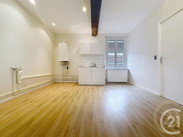 Appartement F4 à louer - 6 pièces - 95.29 m2 - LONGUEIL STE MARIE - 60 - PICARDIE - Century 21 Infinity