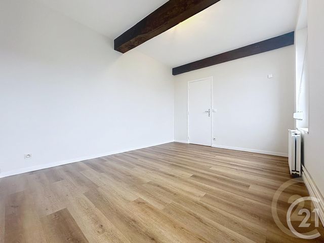 Appartement F4 à louer - 6 pièces - 95.29 m2 - LONGUEIL STE MARIE - 60 - PICARDIE - Century 21 Infinity