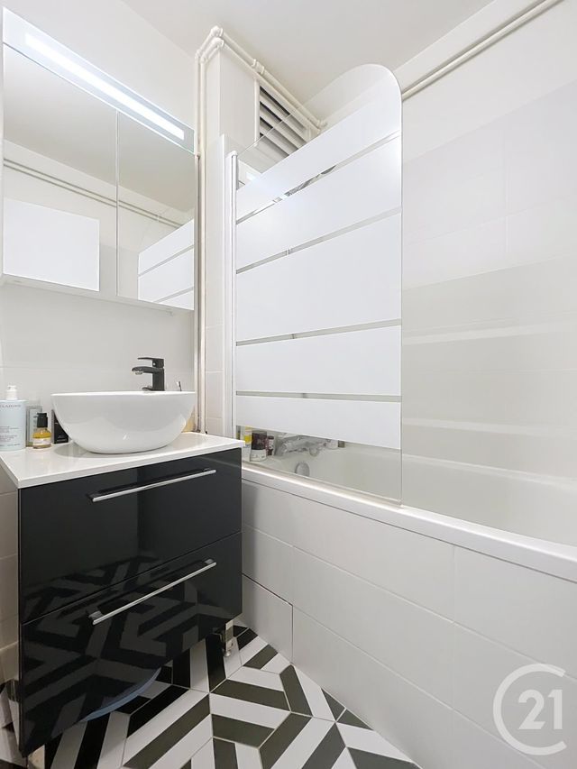 Appartement F3 à louer - 3 pièces - 57.01 m2 - COMPIEGNE - 60 - PICARDIE - Century 21 Infinity